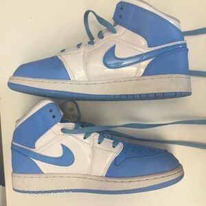 Jordan 1 Mid Sneaker School Game Winner